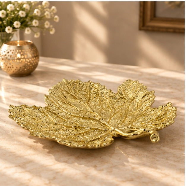Maple Leaf Decorative Metal Tray