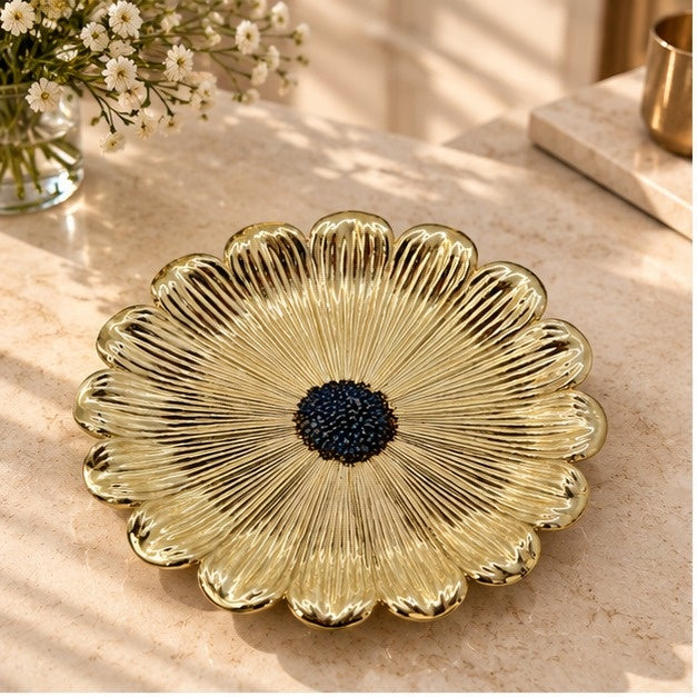 Dark Center Sunflower Decorative Metal Tray